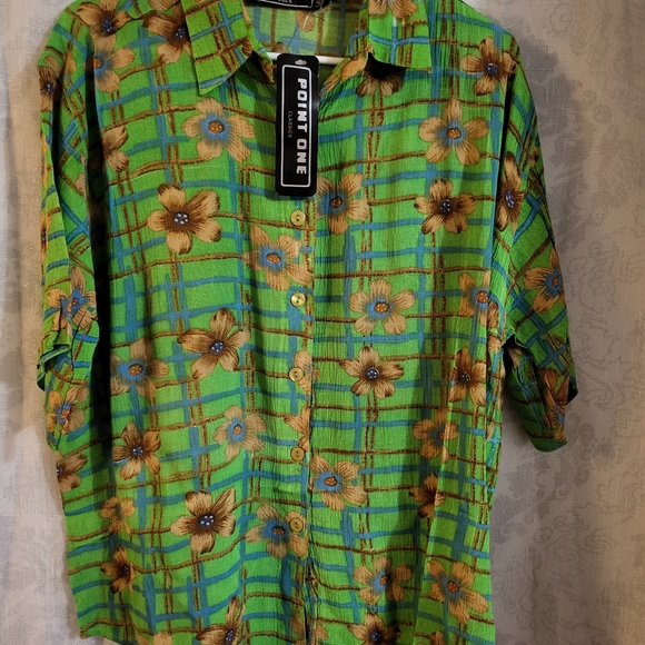 Point One Women's Short-Sleeve Floral Blouse Size L - Picture 2 of 6